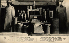 Paris 7e Musée de l'Armée. Trophées de la Gde Guerre à Paris 7e