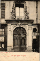 Paris 6e 4 Rue Monsieur-le-Prince. Ancien Hotel de Bacq à Paris 6e