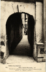 Paris 5e 12 Rue Saint-Severin. Entrée de la Maison à Paris 5e