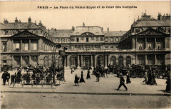 Paris 1e La Palce du Palais Royal et la Cour des Comptes
