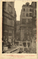 Paris 2e rue Courtalon. Place Sainte-Opportune à Paris 2e