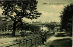 Paris 1e Jardin du Palais Royal