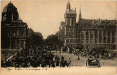 Carte postale ancienne Paris (1e) La Conciergerie
                                                                     à Paris 1er
                                