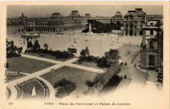 Paris 1e Place du Carrousel et Palais du Louvre