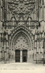 Sens La Cathedrale Porte d'Abraham France à Sens