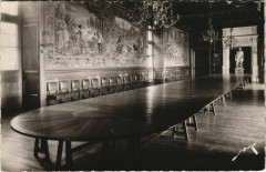 Pau Le Chateau, table aux cent couverts France à Pau