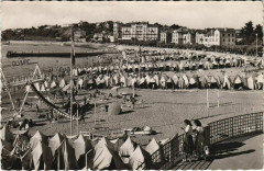 St.Jean de Luz Un Coin de la Plage et l'Hotel France