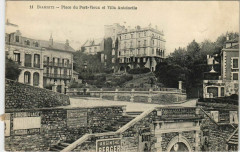 Biarritz Place du Port Vieux France à Biarritz
