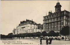 Pau Le Boulevard des Pyrenees à Pau