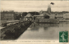 Bayonne Le Pont Saint-Esprit - La Porte de France et la Citadelle à Bayonne