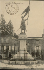 Langres, Statue de Jeanne d'Arc Cp 5543 Pr -
													52 Haute Marne
												