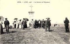 Poleymieux (Rhône) - Le calvaire 1