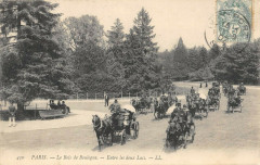 Le Bois de Boulogne - Entre les deux Lacs -
																					75016 Paris 16e
																			