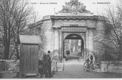 Caen Porte Du Chateau à Caen