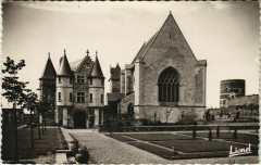 Angers La Chatelet et la Chapelle France à Angers