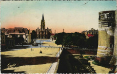 Angers Les Fosses du Chateau vers Saint-Laud France à Angers