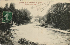 Env.de Salies Un pont sur le gave France