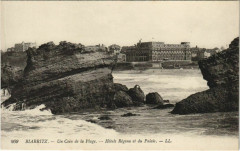 Biarritz Un coin de la plage ,Hotels Regina et du Palais France à Biarritz