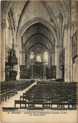Angers Interieur de la Cathedrale ,La Nef et grand Autel France à Angers