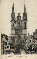 Angers La Cathedrale France à Angers