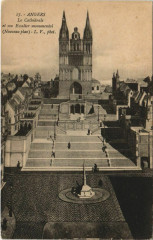 Angers La Cathedrale France à Angers