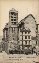 Carte postale ancienne Vieille bâtisse au flanc de l'Eglise Saint-Nicolas-du-Chardonnet
                                                                     à Paris 5e
                                