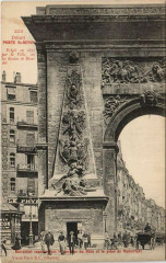 Paris 10e Porte Saint-Denis à Paris 10e