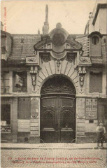 Paris 4e 30, rue des Francs-Bourgeois Hotel de jean de Fourcy à Paris 4e