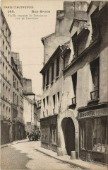 Carte postale ancienne Rue Broca - Vieille maison de l'ancienne rue de Lourcine
                                                                     à Paris 5e
                                