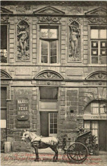 Paris 4e 60, rue Saint-Antoine à Paris 4e