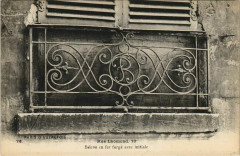 Paris 5e 10, Rue Lhomond balcon en fer forgé -
																					75005 Paris 5e
																			