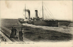 Calais La malle dals les Jetées à Calais