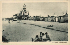 Calais Le Casino et les cabines à Calais