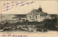 Candes Eglise La Vienne se jetant dans la Loire