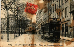 Lyon - Croix-Rousse - Place du Commandant-Arnaud à Lyon