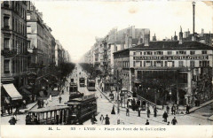 Lyon - Place du Pont de la Guillotiere à Lyon