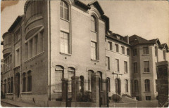 Carte postale ancienne Hôpital de la Croix Saint-Simon
                                                                     à Paris 20e
                                