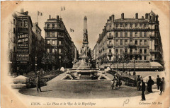 Lyon La Place et la Rue de la Republique à Lyon