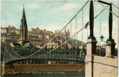 Lyon Le Pont suspendu et l'Eglise Saint-Georges -
																					69000 Lyon
																			