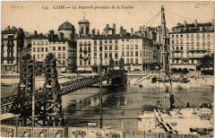 Lyon La Passerelle provisoire de la Feuillee à Lyon