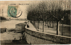 Givors-Place de la Liberte à Givors