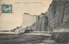 Etretat Les Falaises D'Aval A Maree Basse -
													76 Seine Maritime
												