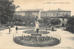 Nimes Square Charles Mourier -
													30 Gard
												