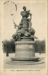 Monument de Francis Garnier à Paris 5e