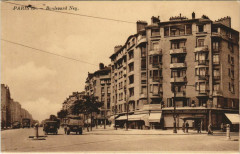 Carte postale ancienne Boulevard Ney
                                                                     à Paris 18e
                                
