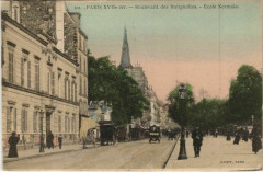 Carte postale ancienne Boulevard des Batignolles - Ecole Normale
                                                                     à Paris 17e
                                