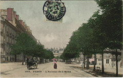 L'Avenue de l'Alma à Paris 8e