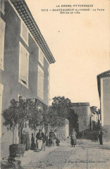 Chateauneuf Sur Rhone La Poste Entree En Ville -
													26 Drôme
												