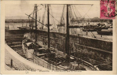 Granville - Terre-Neuvas dans le Cale Seche Ships