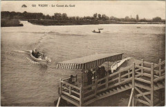Vichy Le Canot du Golf à Vichy